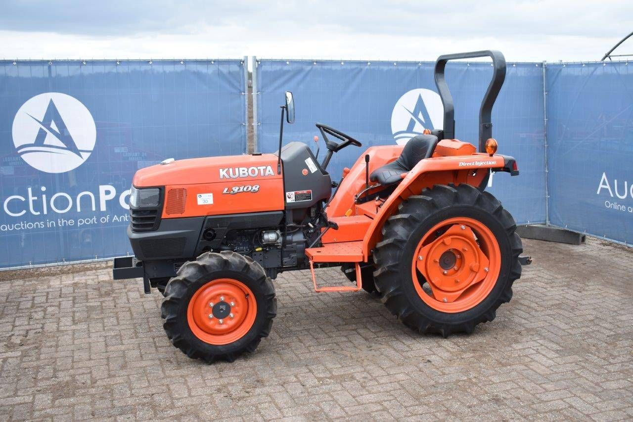 Mini Tractor Kubota L3108VN New