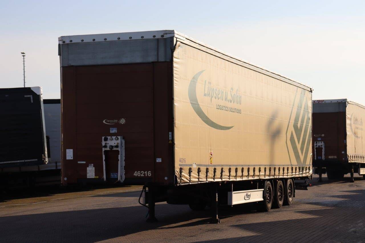 Curtainsider trailer Fliegl SDS 2016