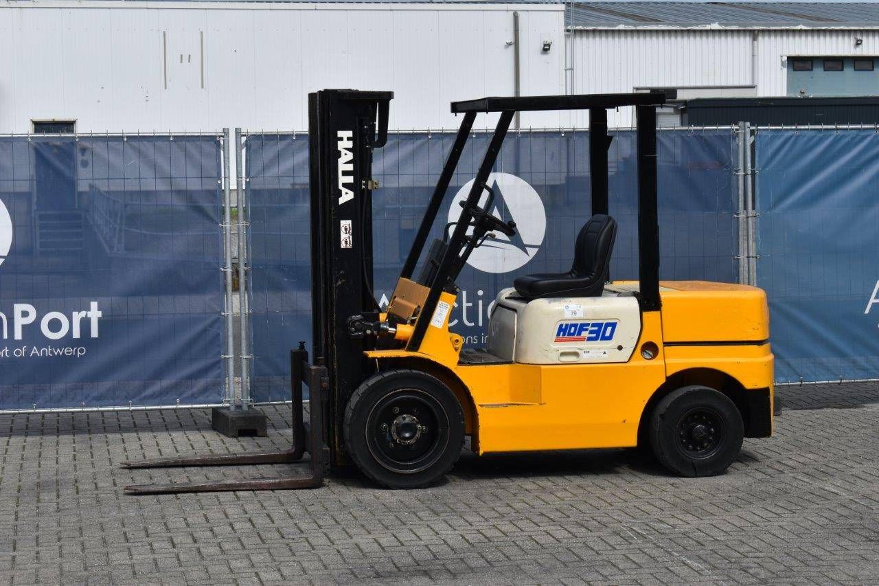 Forklift Halla HDF30 Diesel 3000kg