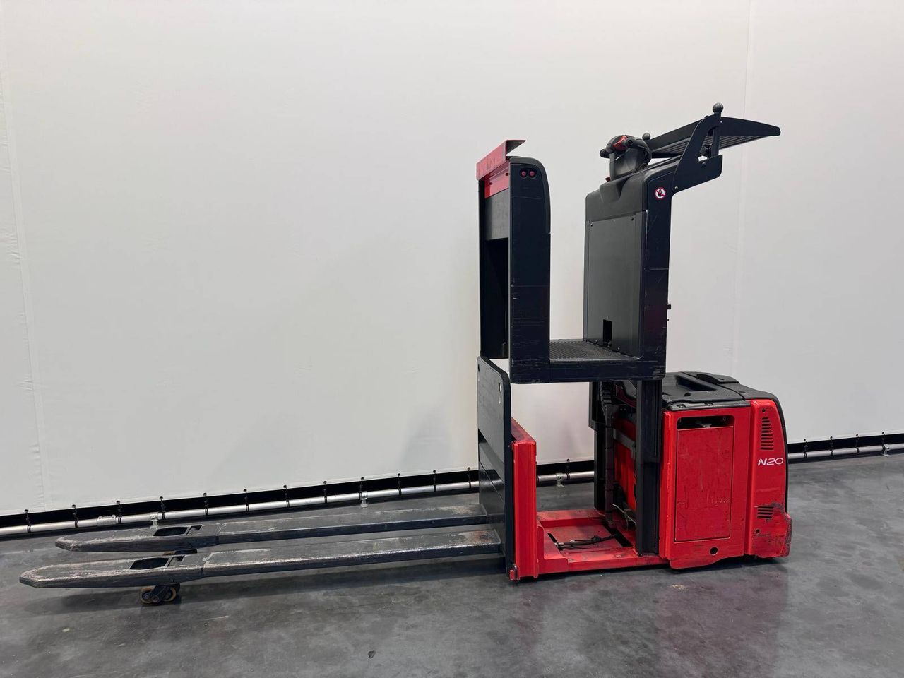 Order picker Linde N20Vi Electric 2000kg 2012