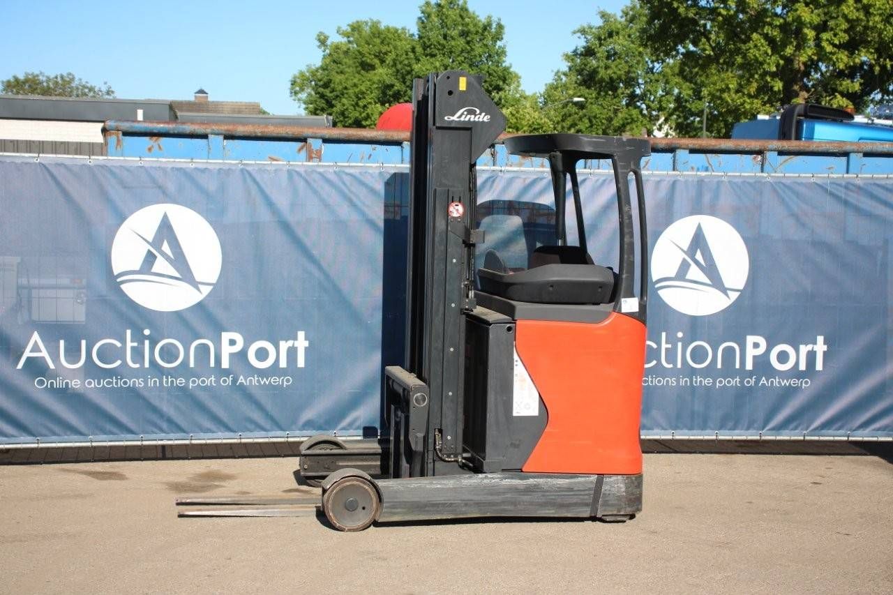 Reach truck Linde R16-01 Electric 1600kg 5.5m 2013