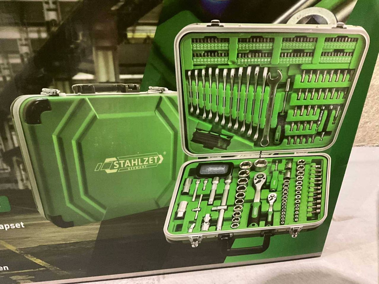 Toolbox Steelset SZ-14 228 Pieces 2025