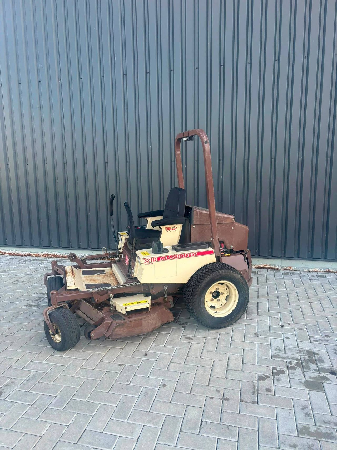 Aufsitzmäher Grasshopper 312D-52 Diesel 2009