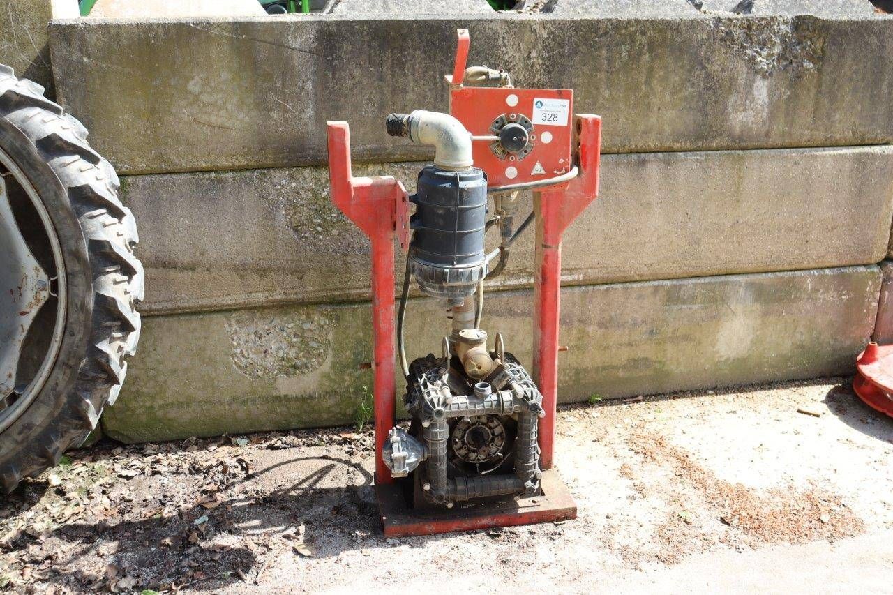 Spray pump