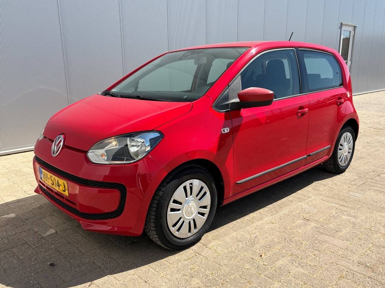 Passenger car Volkswagen Up! 1.0 Move Up! Petrol 2015