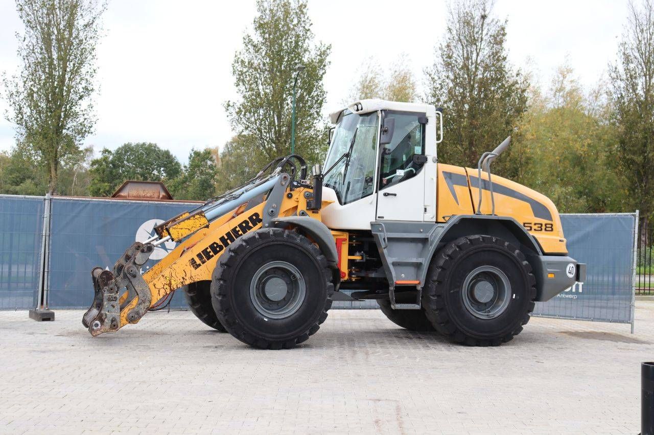 Pala gommata diesel Liebherr L538, anno 2016