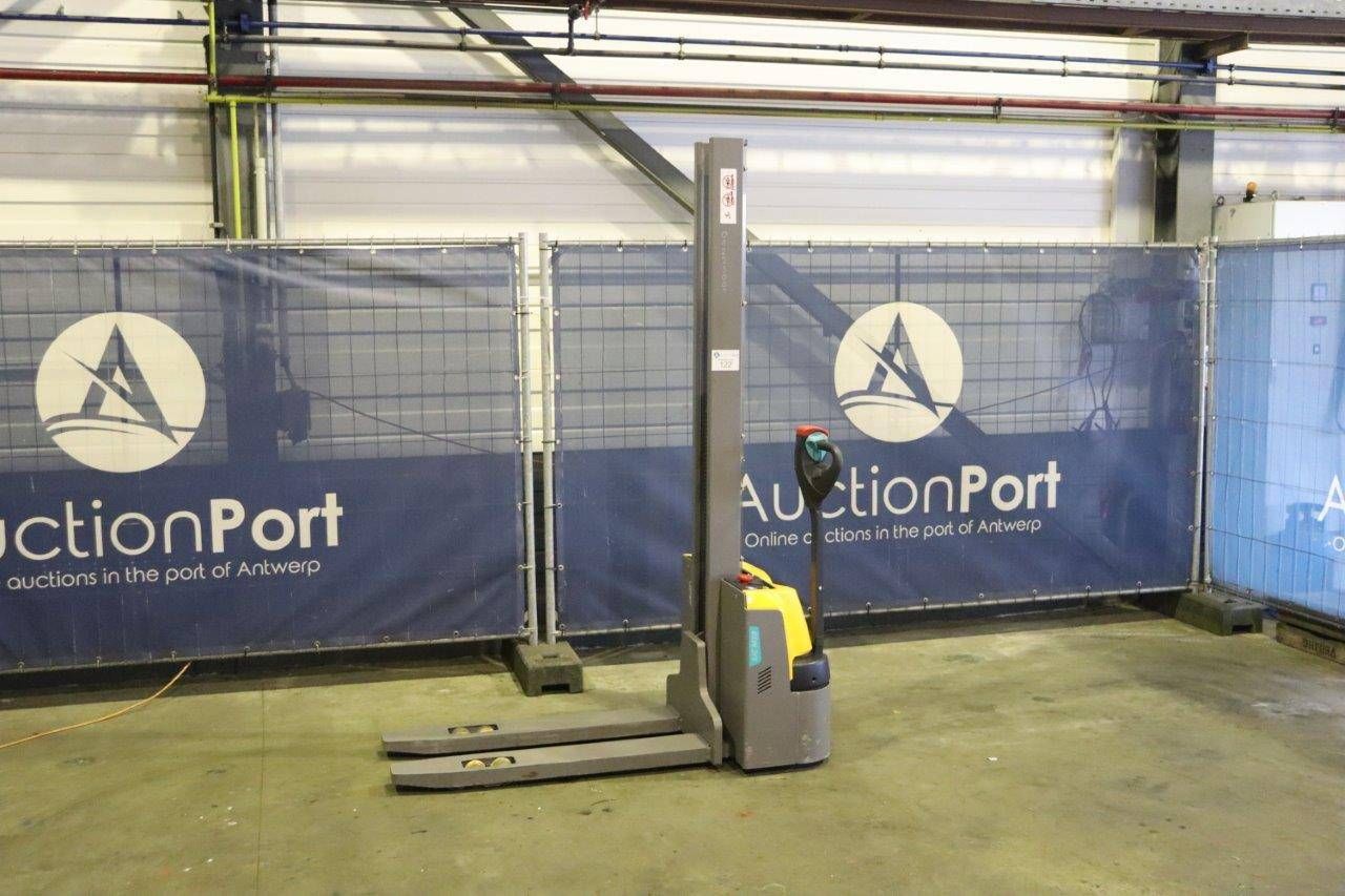 Gerbeur Jungheinrich Électrique 1000kg