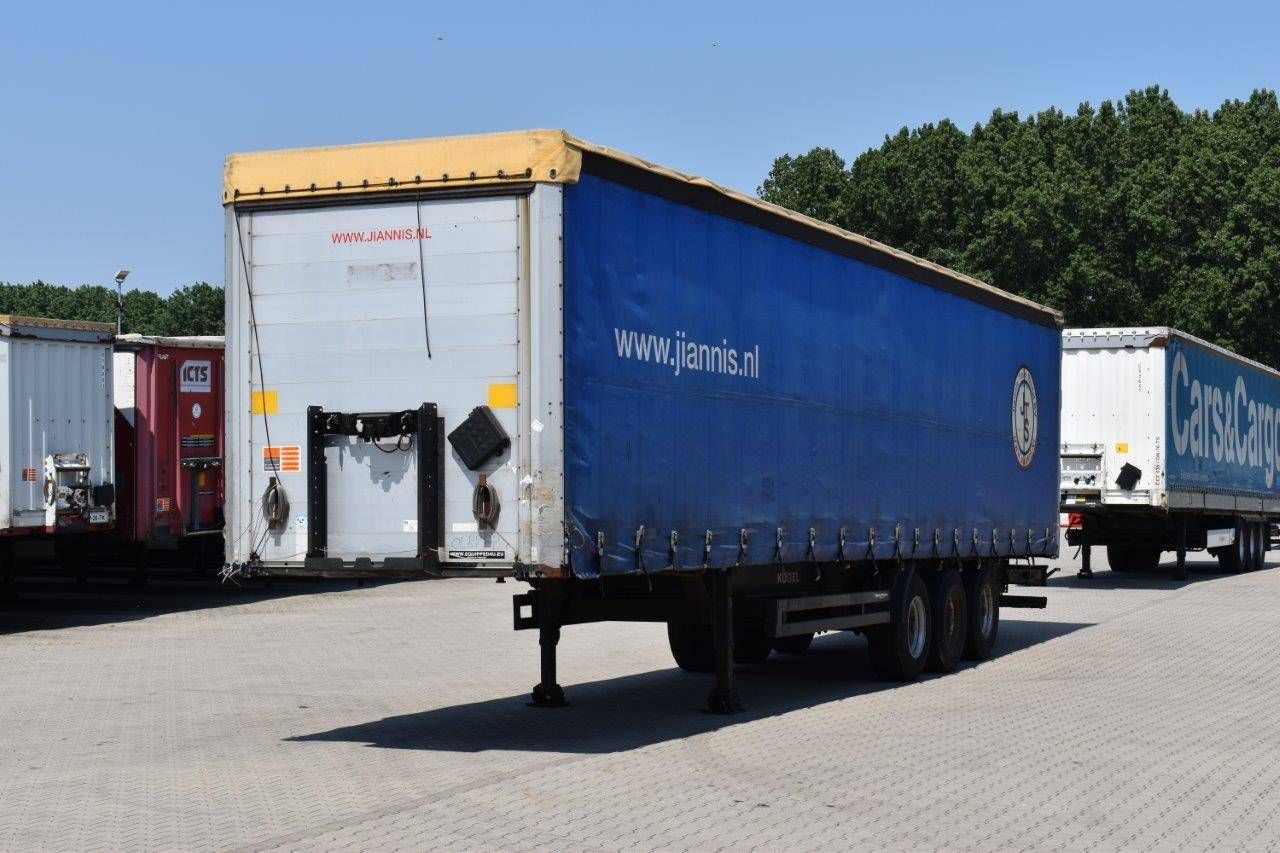 Sliding curtain semi-trailer Kögel S24 39000kg