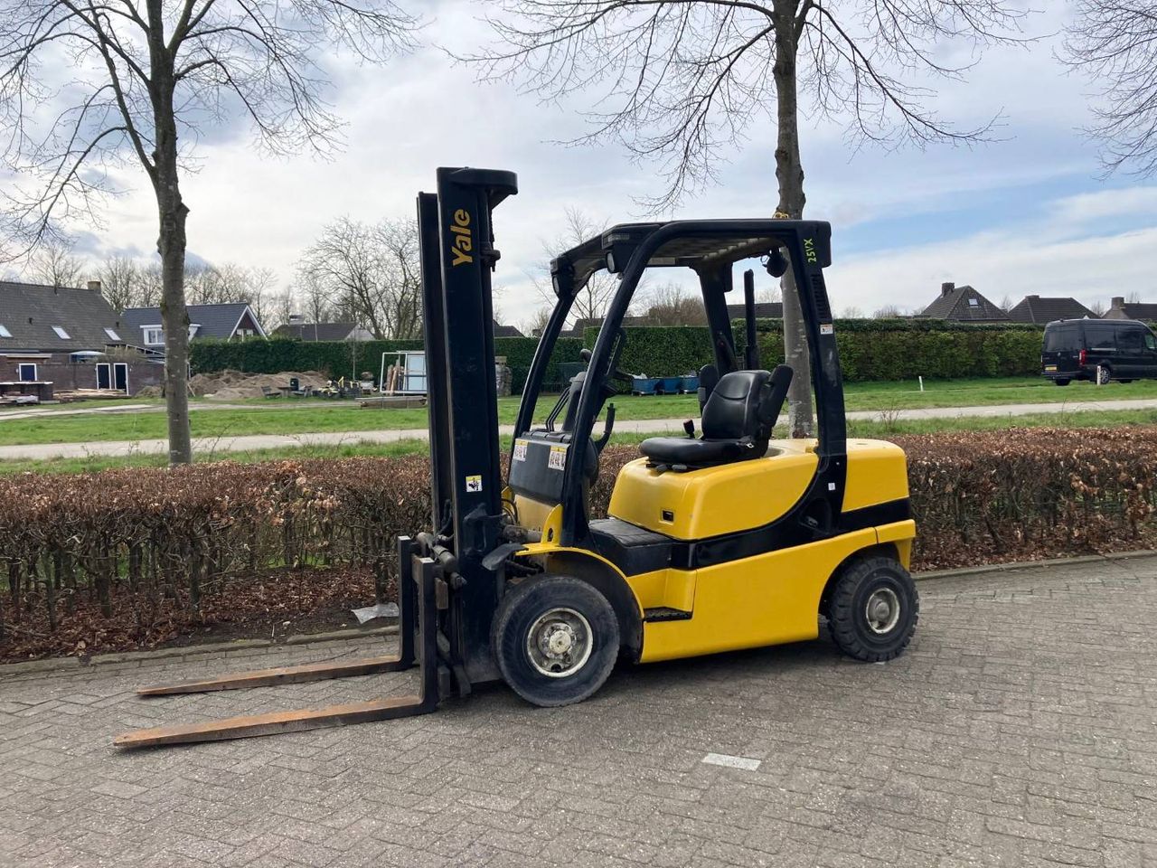Forklift Yale GDP25VX Diesel 2500kg 3.79m 2010