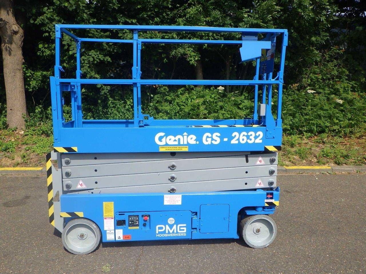 Scissor lift Genie GS-2632 Electric 9.92m 2014