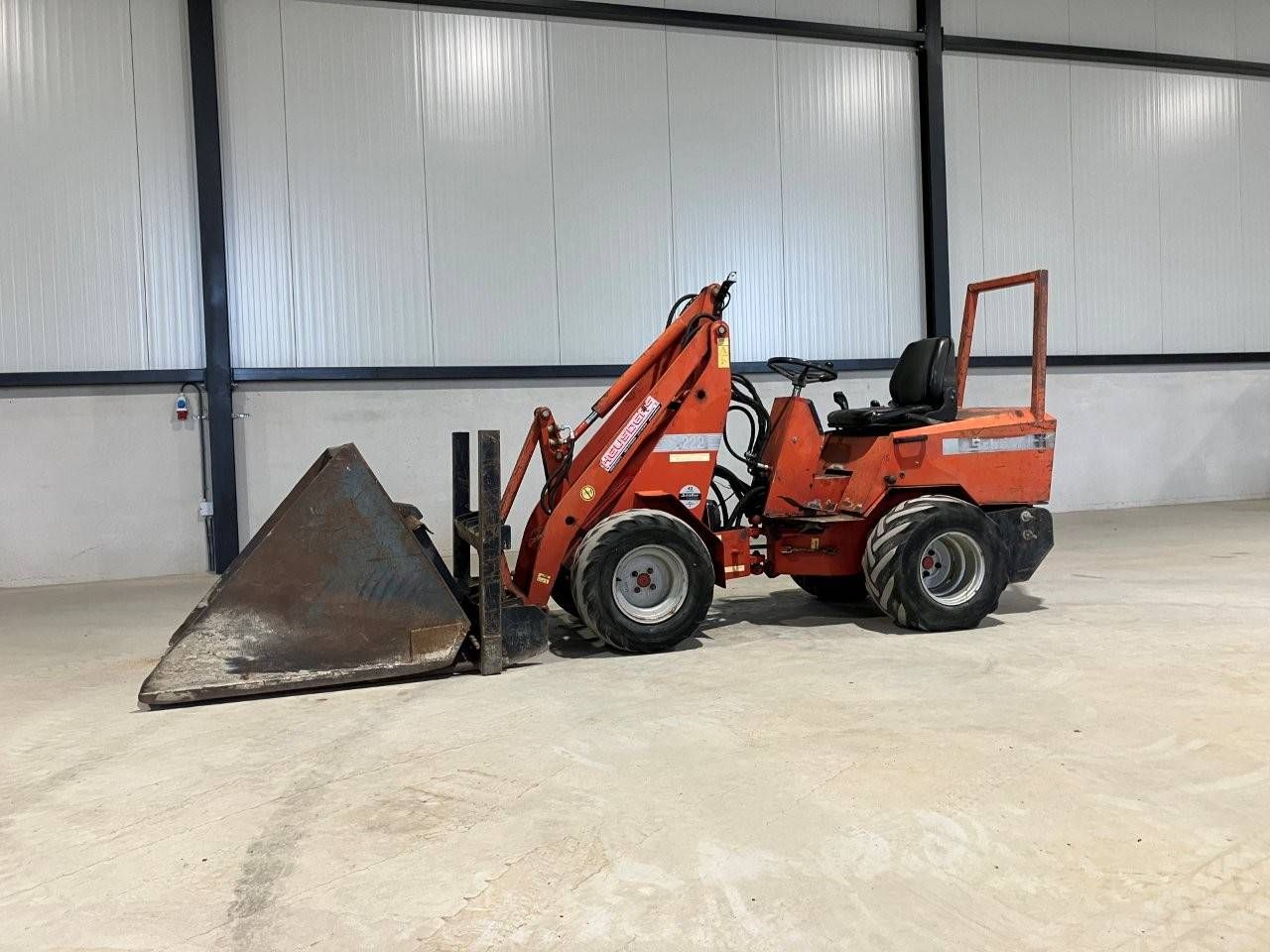 Wheel loader Schäffer 222 Diesel
