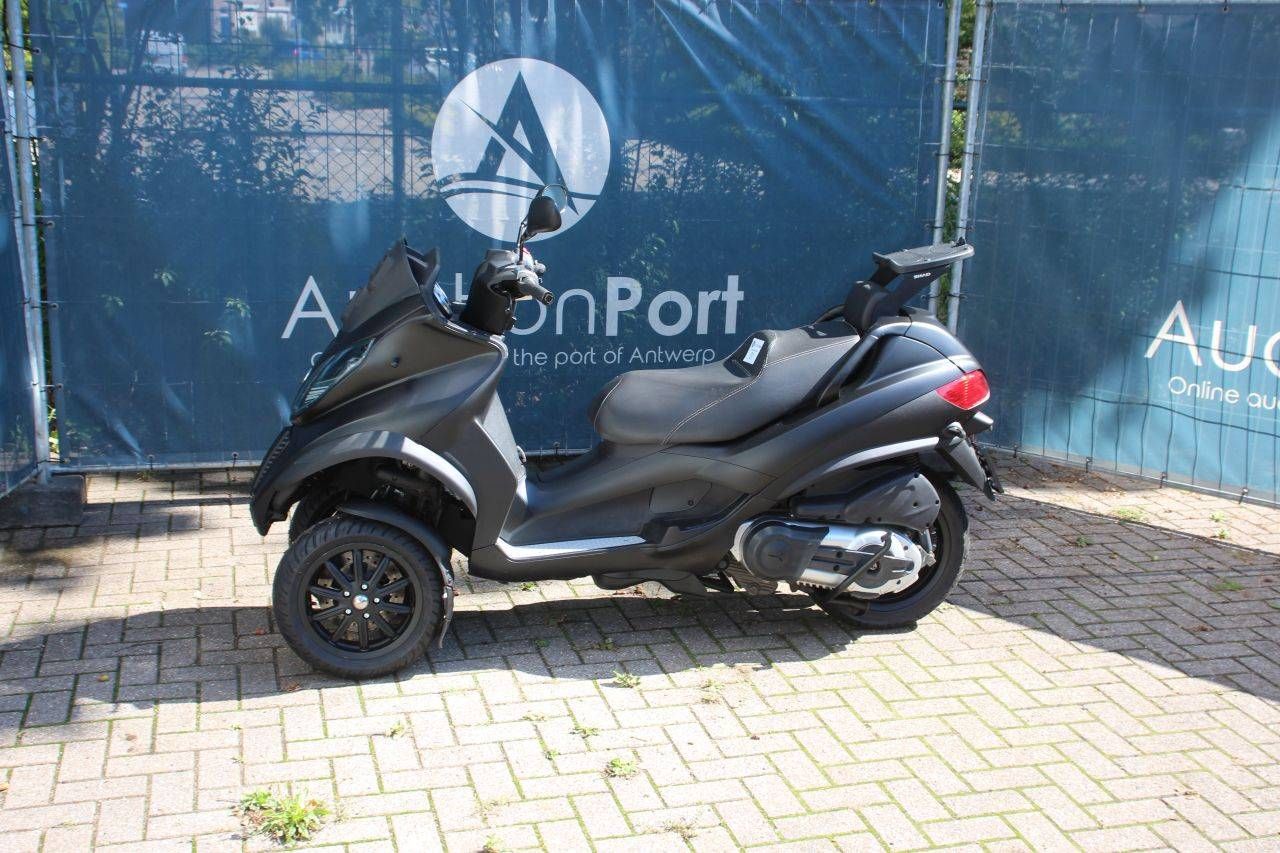 Scooter Piaggio MP3 500 LT Petrol 40hp 2013