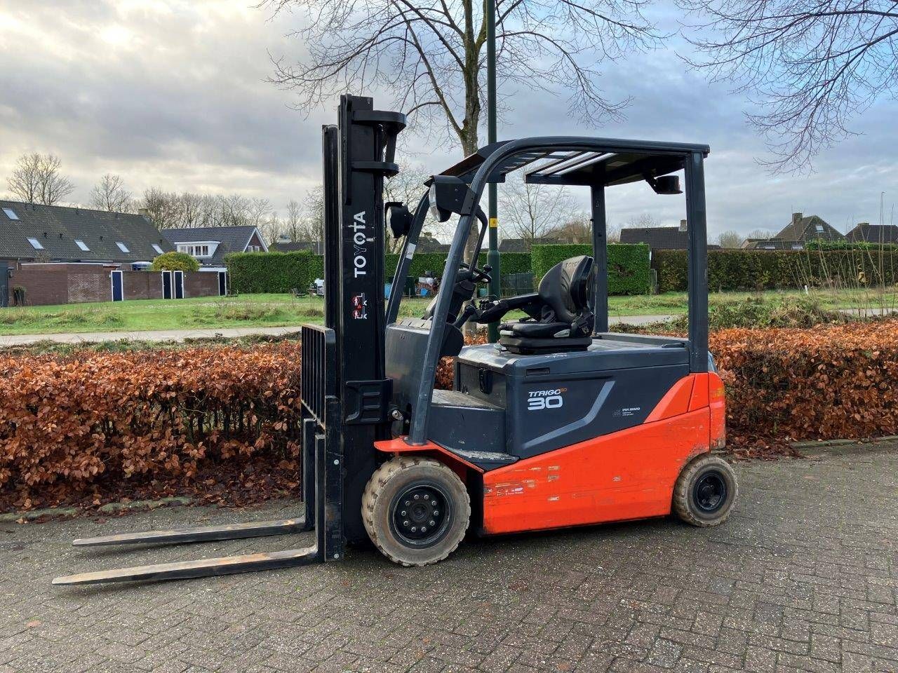 Forklift Toyota 8FBMT30 Electric 3000kg