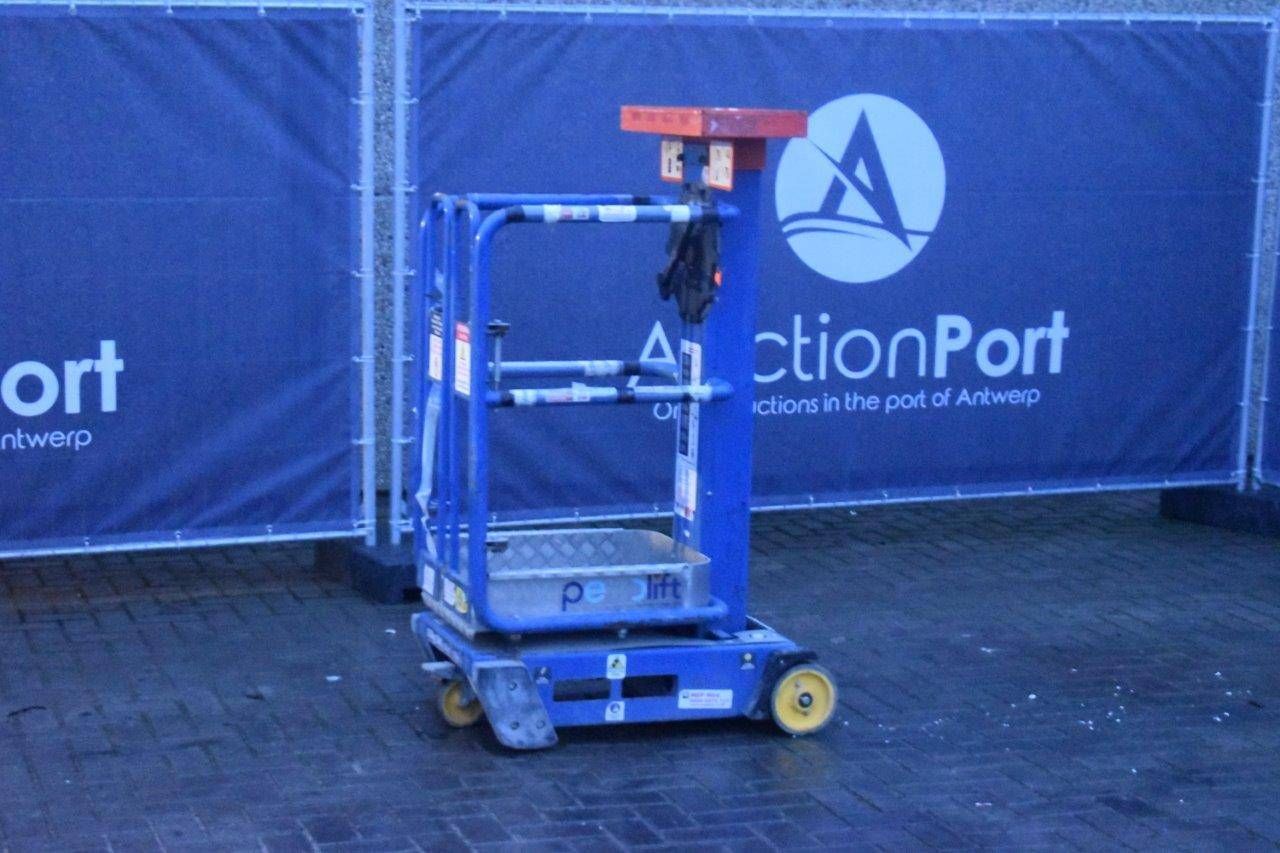 Peco Lift Power Towers Manual 3.5m