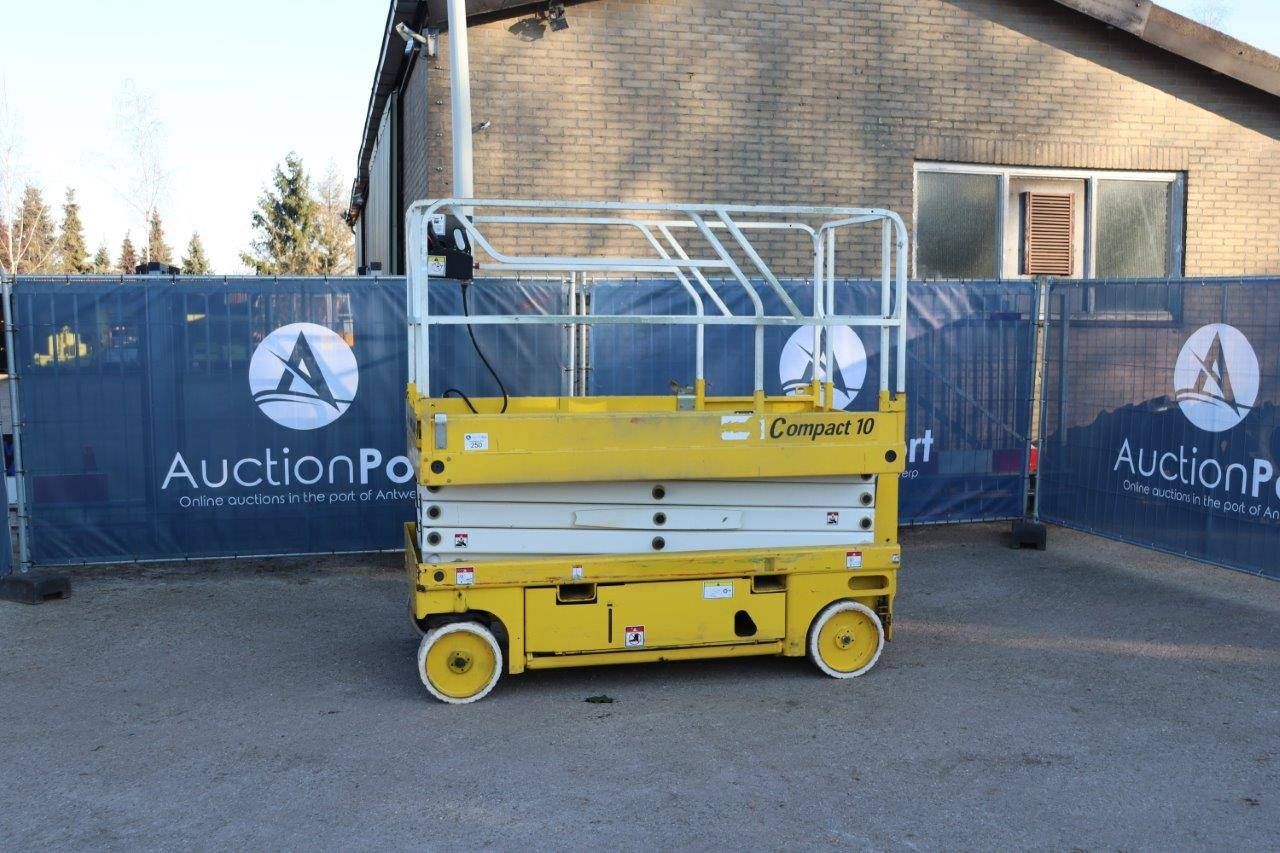 Scissor lift Haulotte Compact 10 Electric 10m
