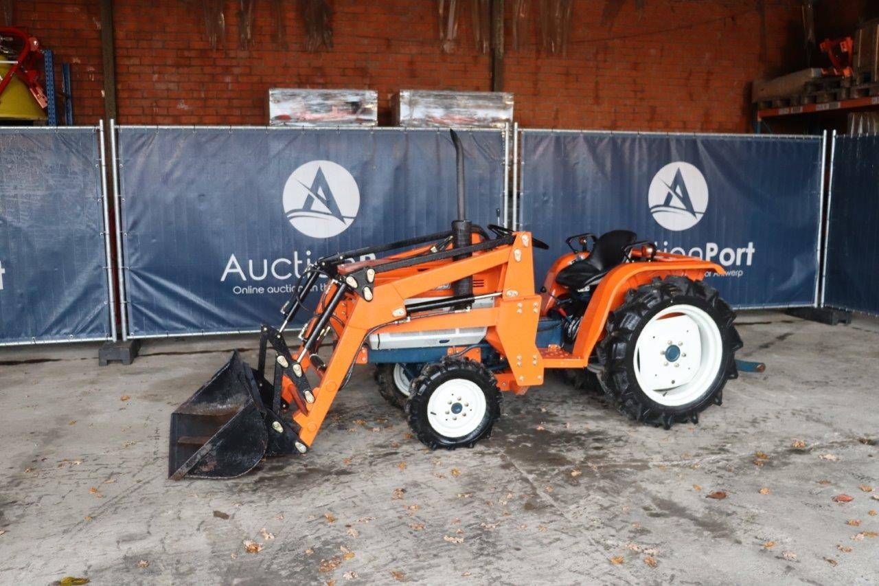 Mini Tractor Kubota B1600DT Diesel with Front Loader (Margin)
