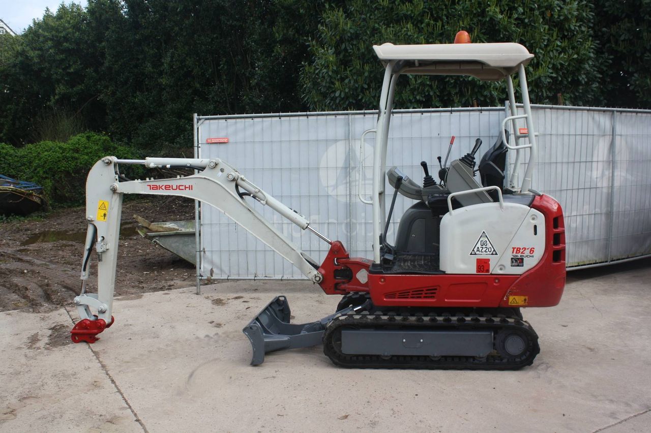 Mini digger Takeuchi TB216 Diesel
