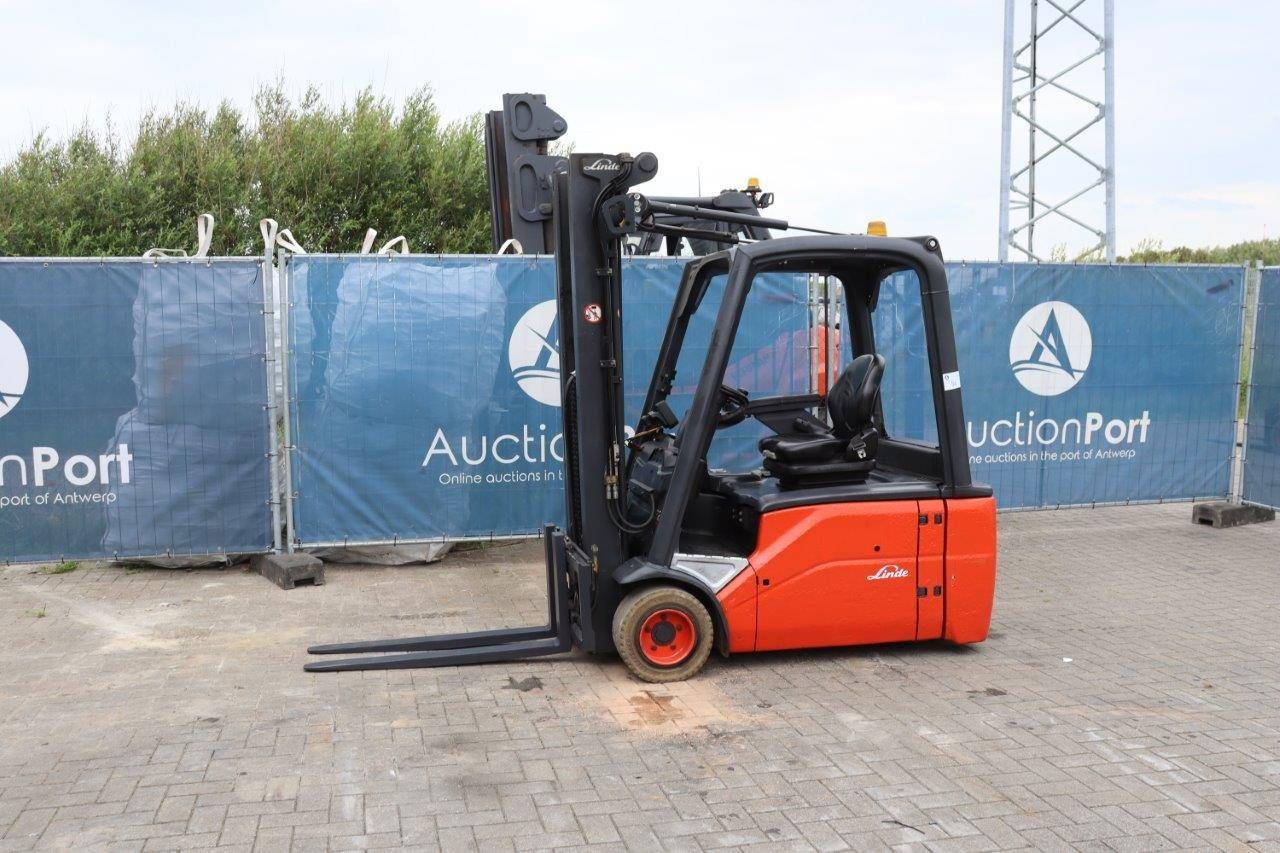 Forklift Linde E20L-01 Electric 2000kg 5.22m 2013