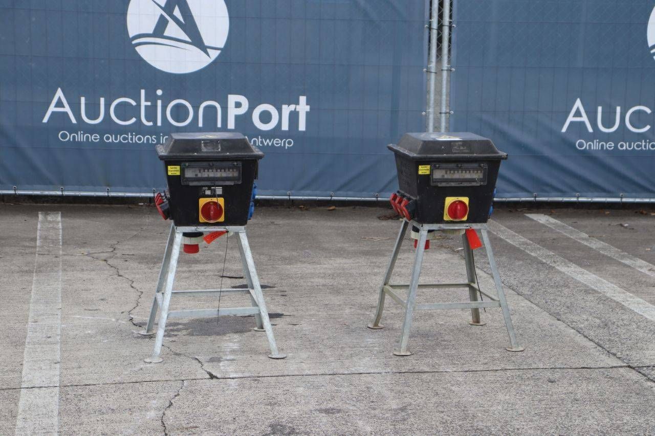Party Distribution Boxes