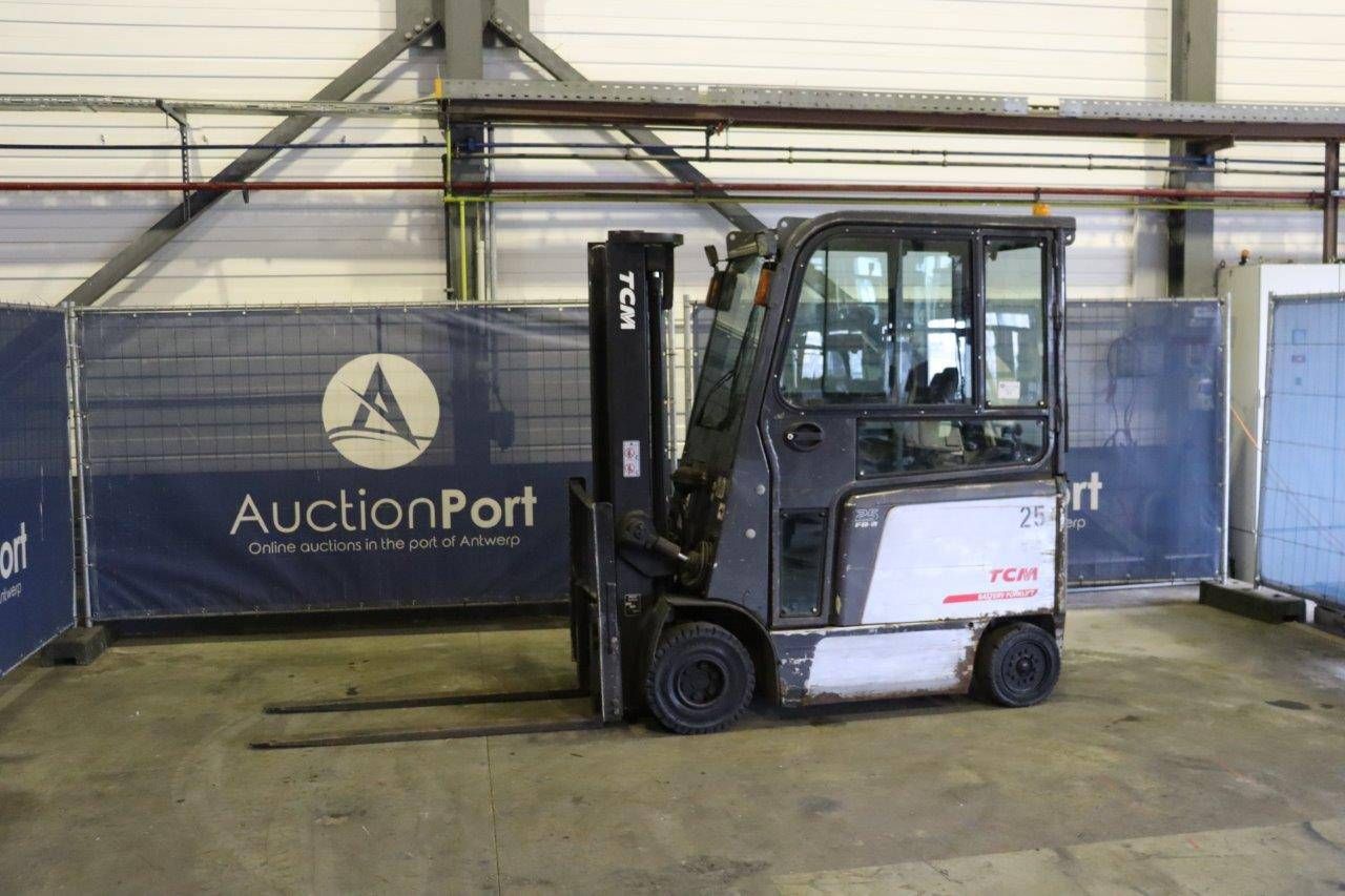 Forklift TCM FB25-7LB Electric 2500kg 3m 2011