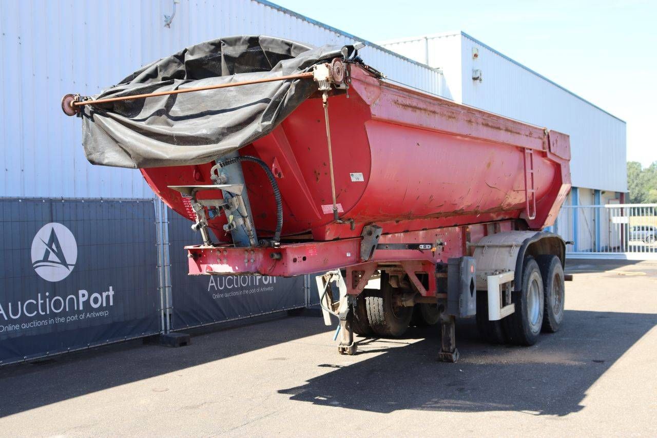Kippsattelanhänger Kaiser S3302A 2010