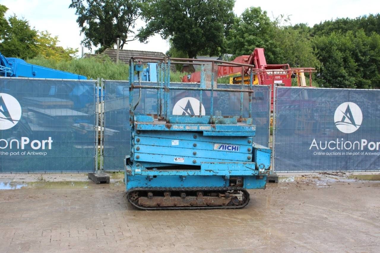 Scissor lift Aichi Electric