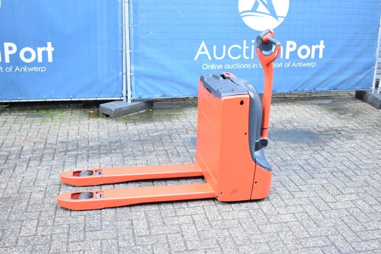 Pallet truck Linde Electric