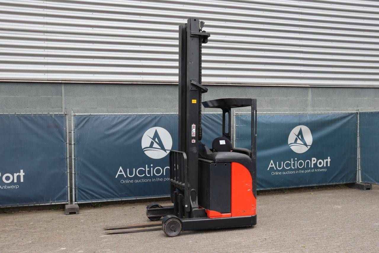 Reach truck Fenwick-Linde R14 Electric 1400kg 8.95m 2004