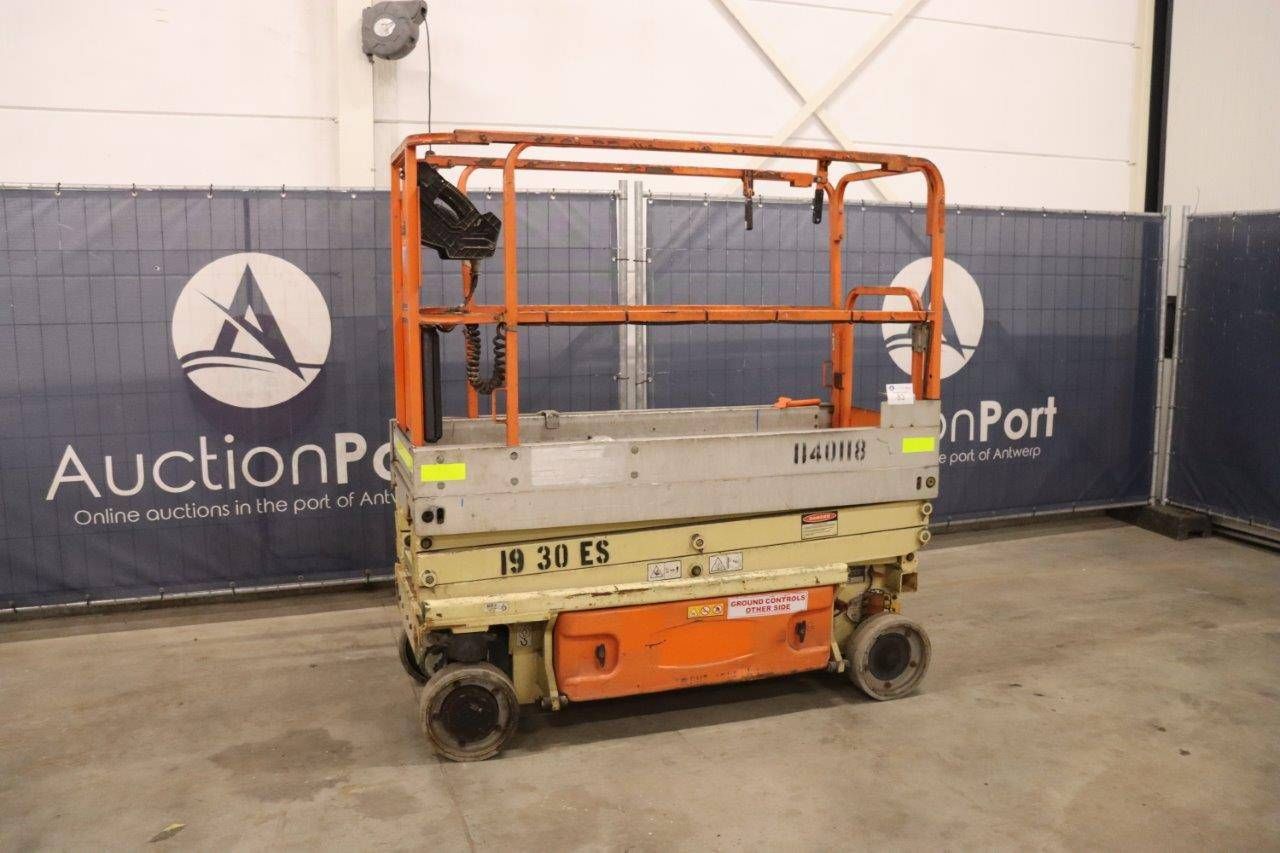 Scissor lift JLG 1930ES Electric 7.72m 230kg 2014