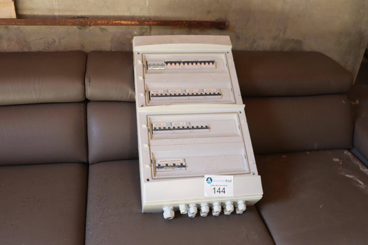 Fuse box
