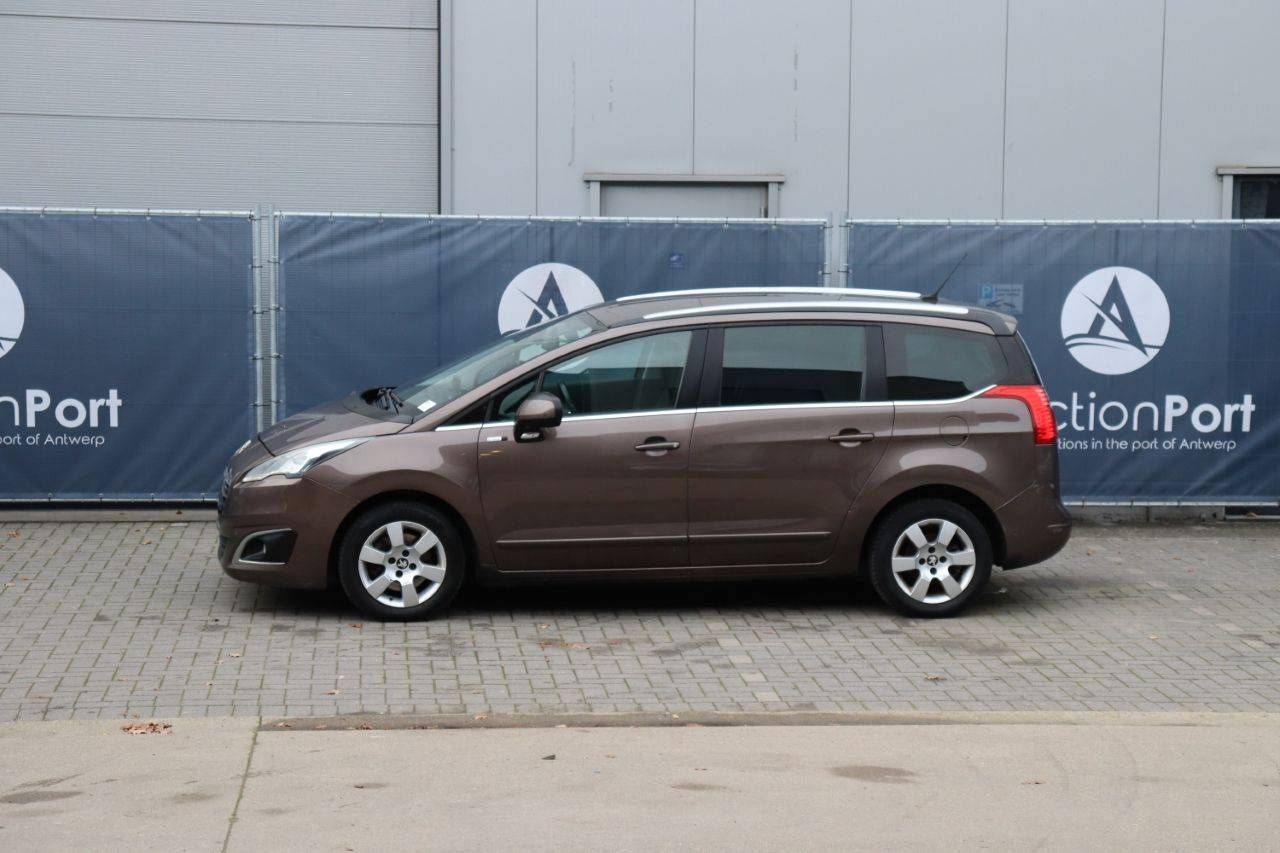 SUV Peugeot 5008 Diesel 2016