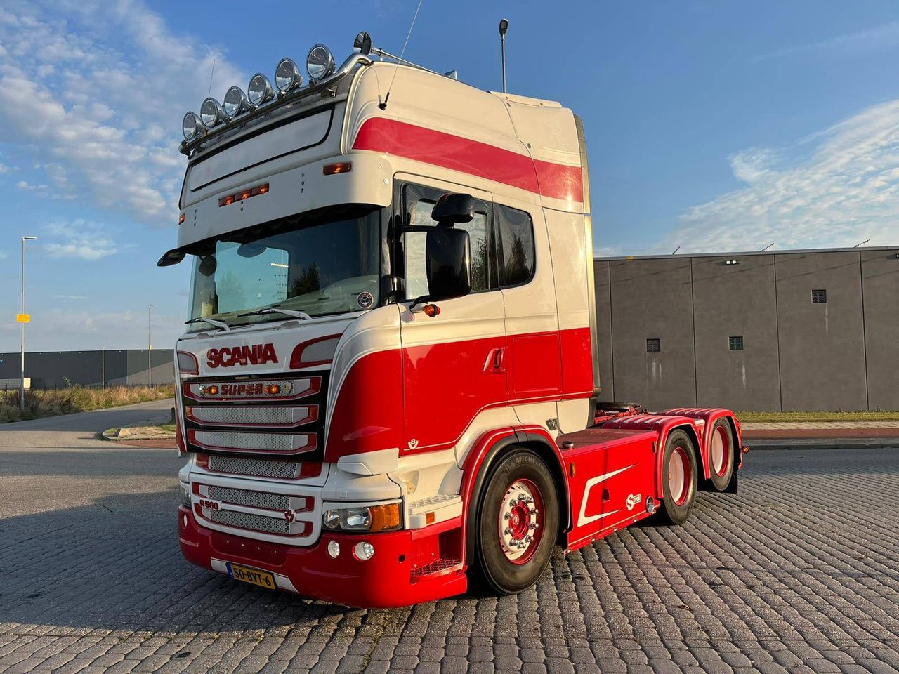 Chassis Cabin Scania R560 V8 2012