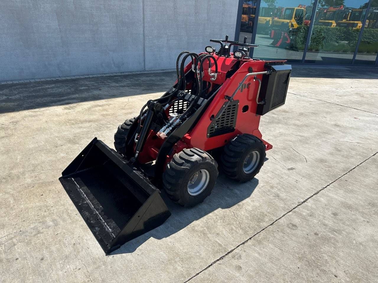 Skid Steer Loader JPC HT320 Petrol 13.5 hp 2024
