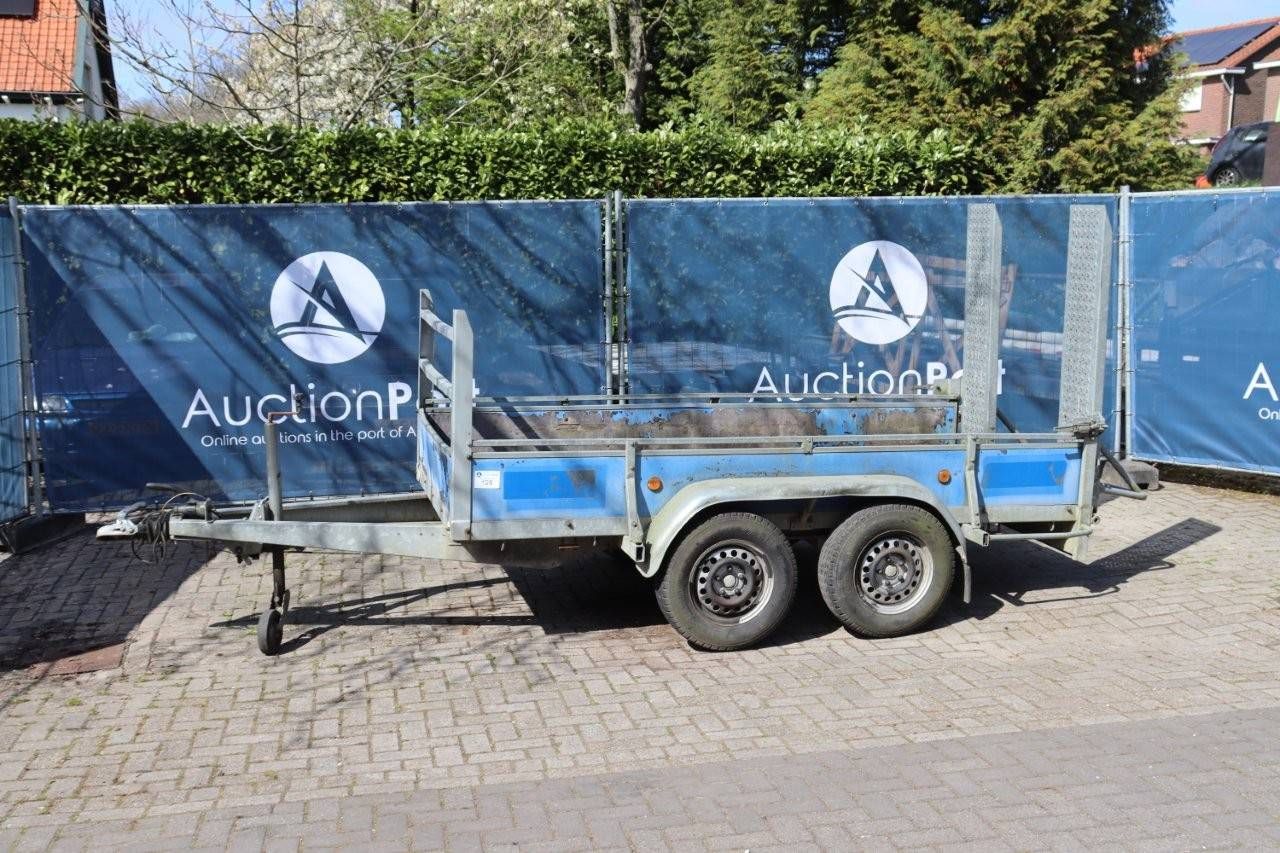 Trailer Atec 2012