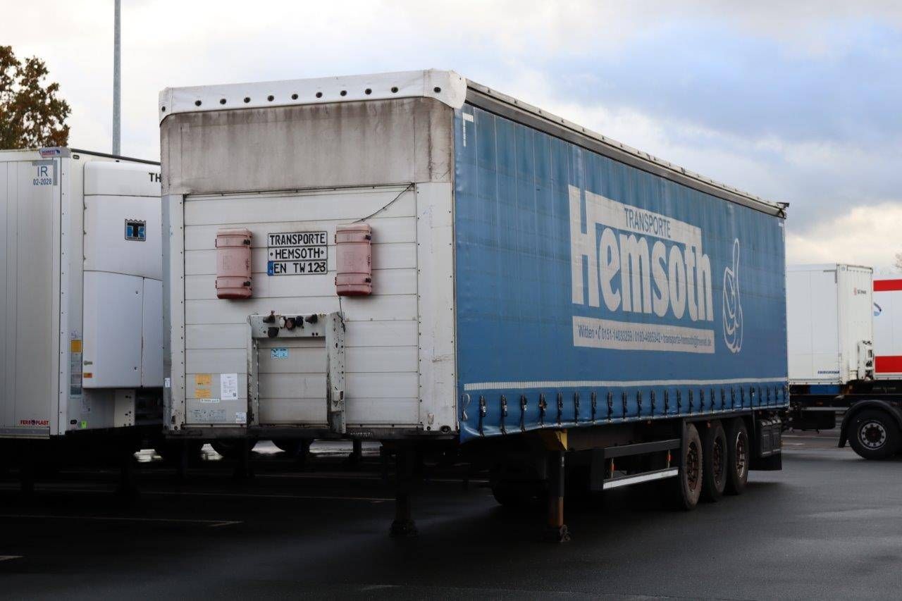 Sliding curtain semi-trailer Schmitz Cargobull SCB*S3T 