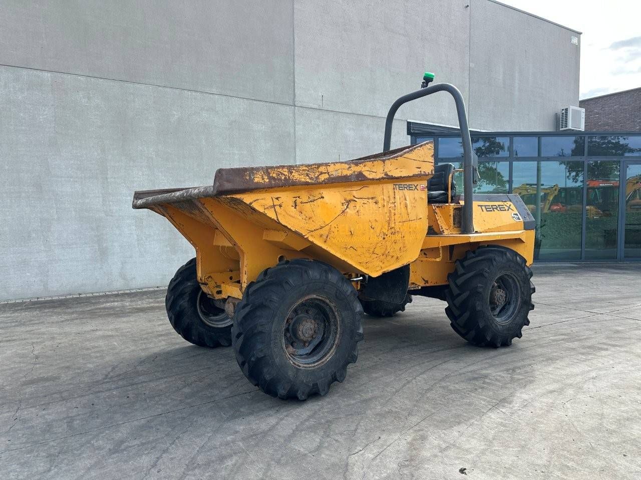 Caminhão basculante a diesel Terex TA6 2006