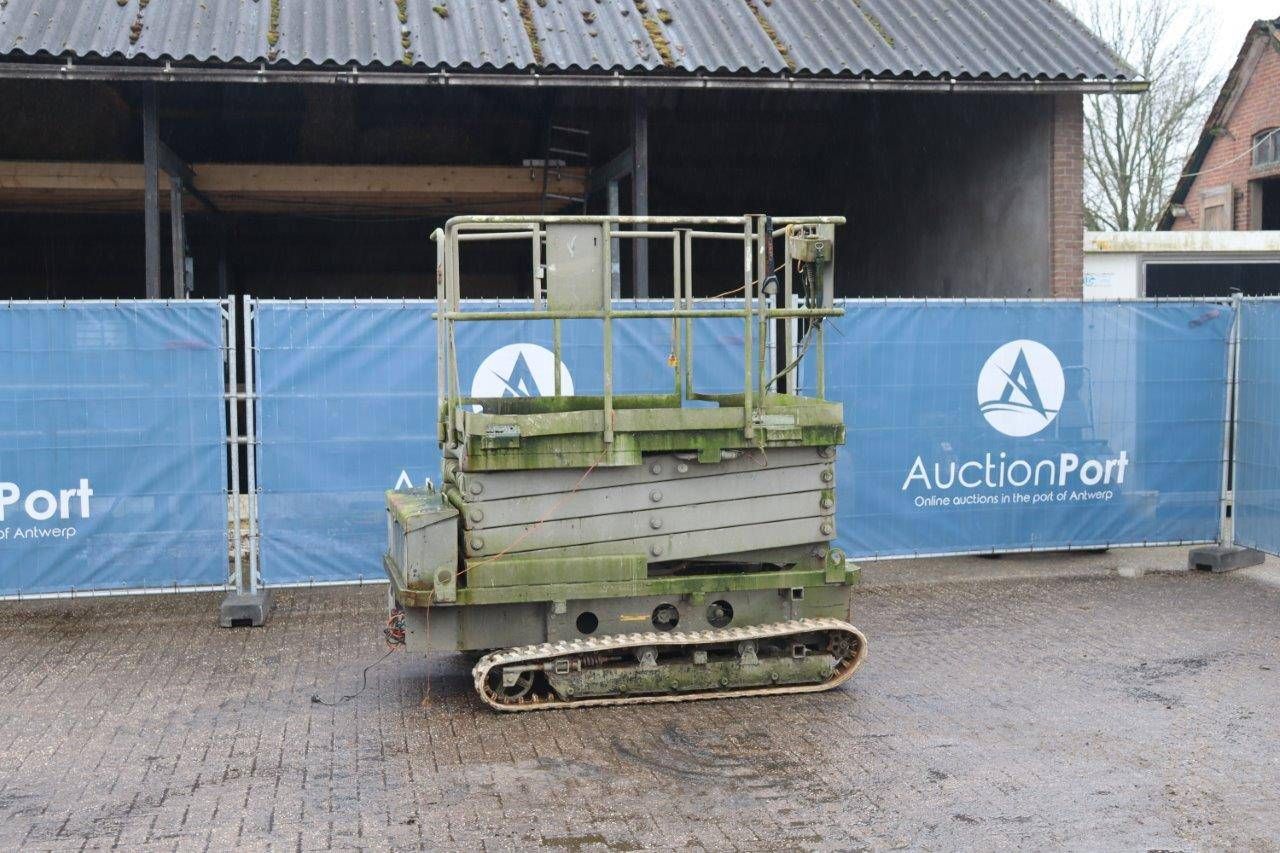 Scissor lift Electric