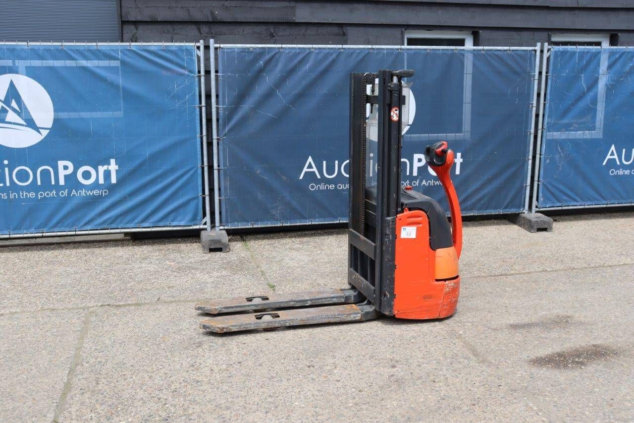 Stacker Fenwick-Linde L10B Electric 1000kg 2005