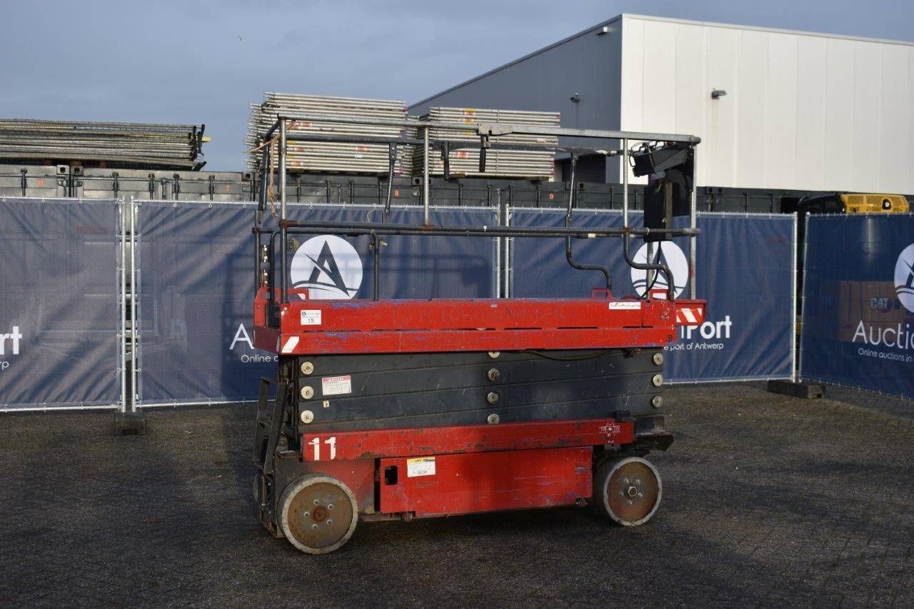Scissor lift Electric 