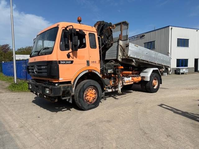 Crane truck Mercedes-Benz 1838 Diesel 1994