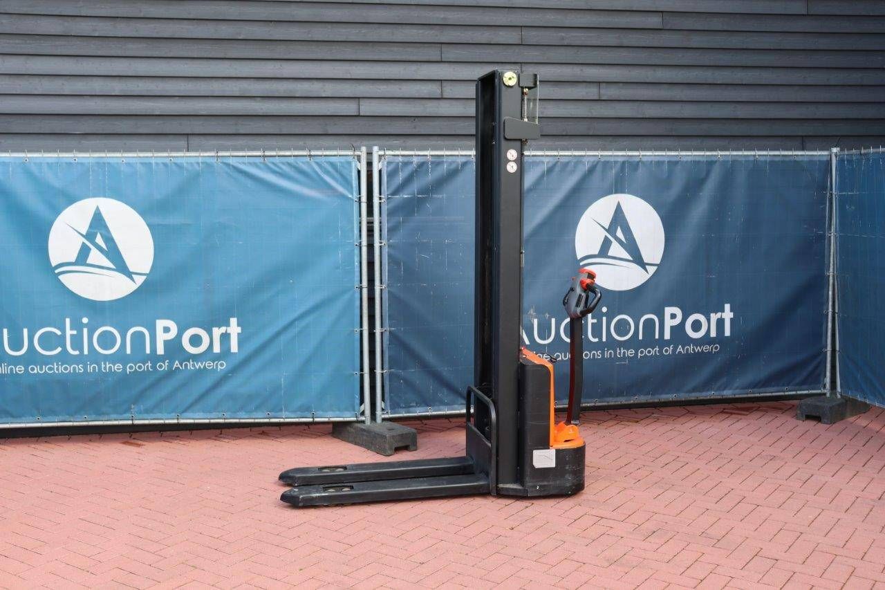 Stacker ES12-12ES Electric 1200kg