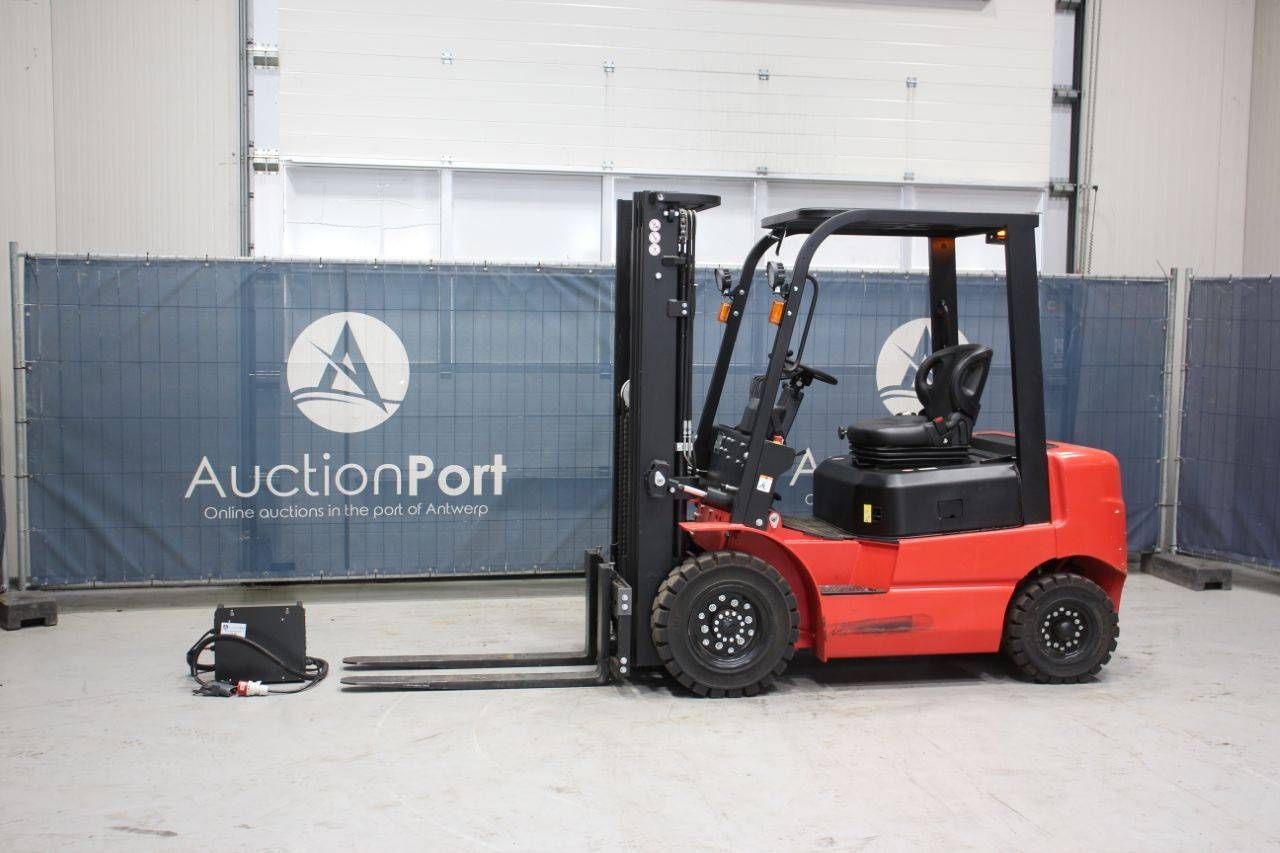 Forklift EP EFL252 Electric 2500kg 2021 Demo