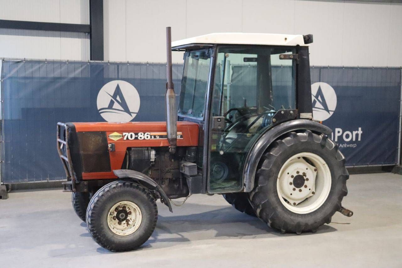 Tractor Fiat 70-86V Diesel 51kW 1990