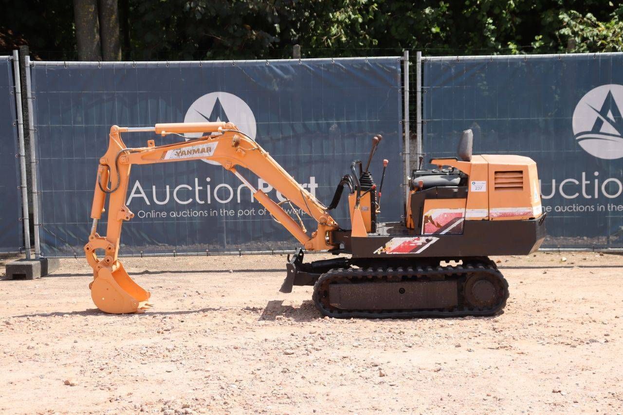 Mini excavator Yanmar YB121-2-U Diesel