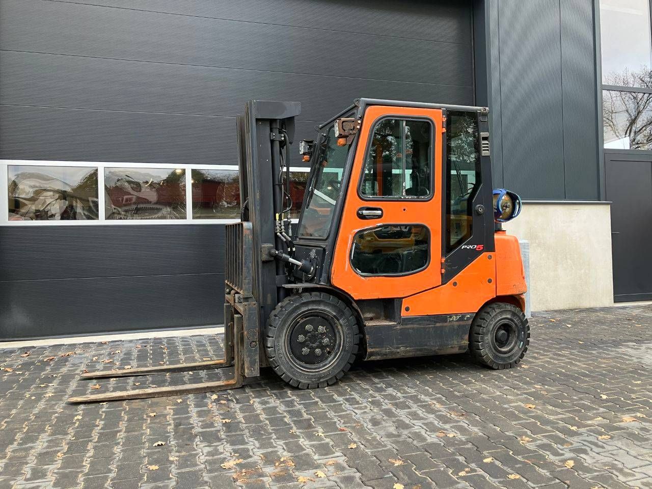 Doosan G25E-5 LPG Forklift 2500kg 3.3m 2015