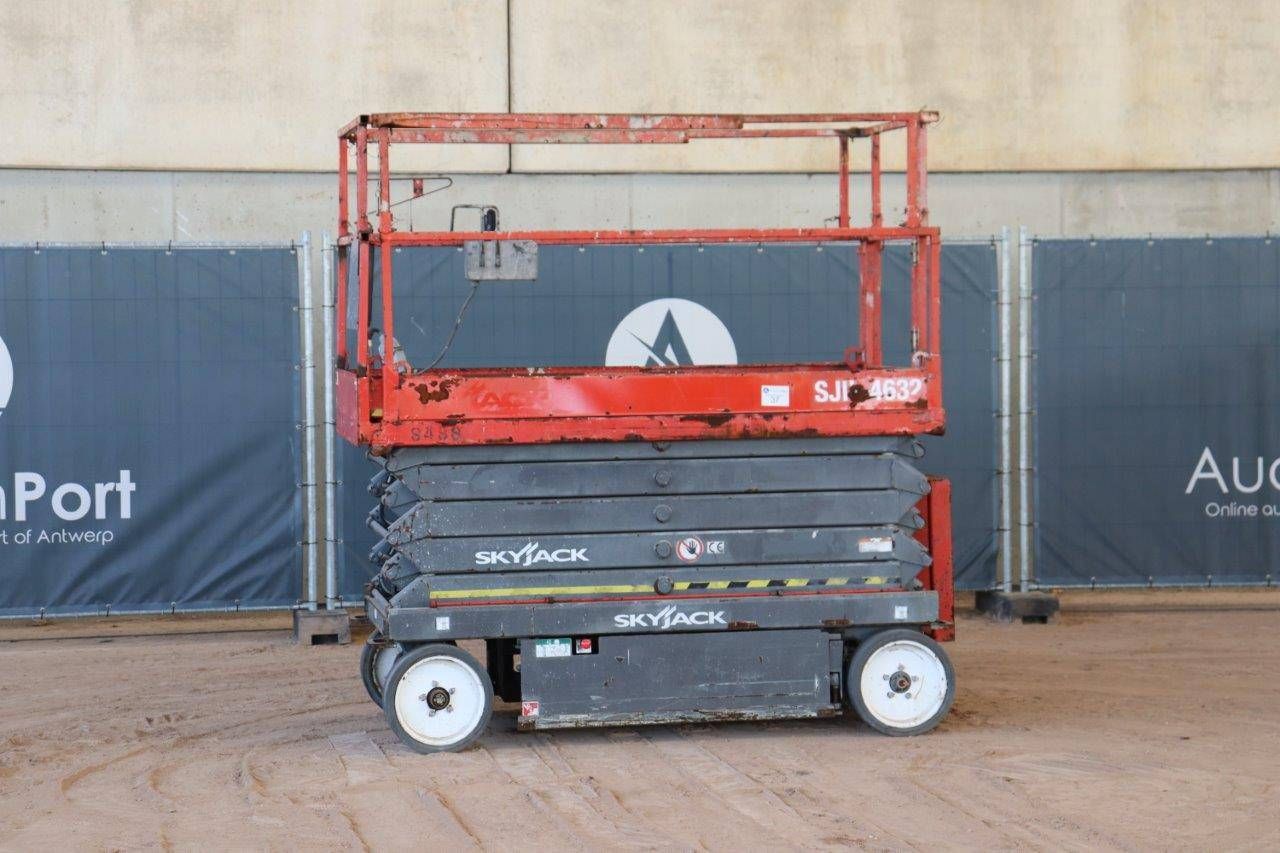 Scissor lift SkyJack SJ4632 Electric 317kg 11.75m 2014