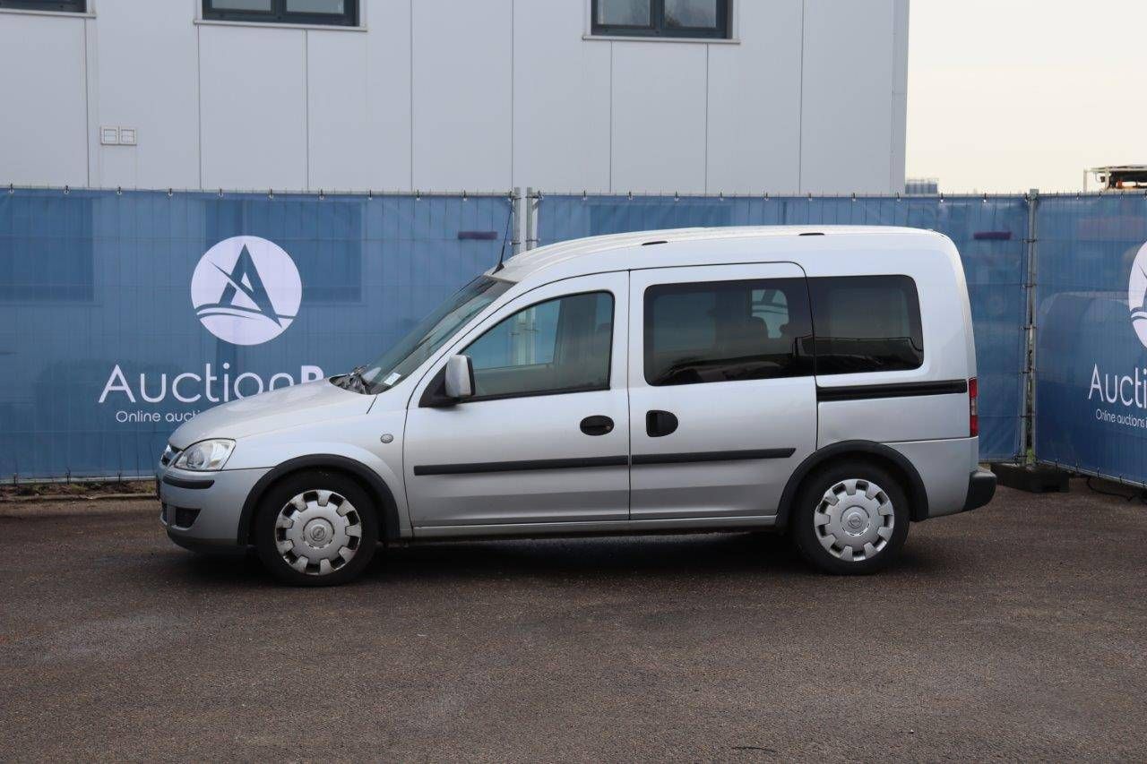 Opel Combo van 1.2D 2008 (Margin)