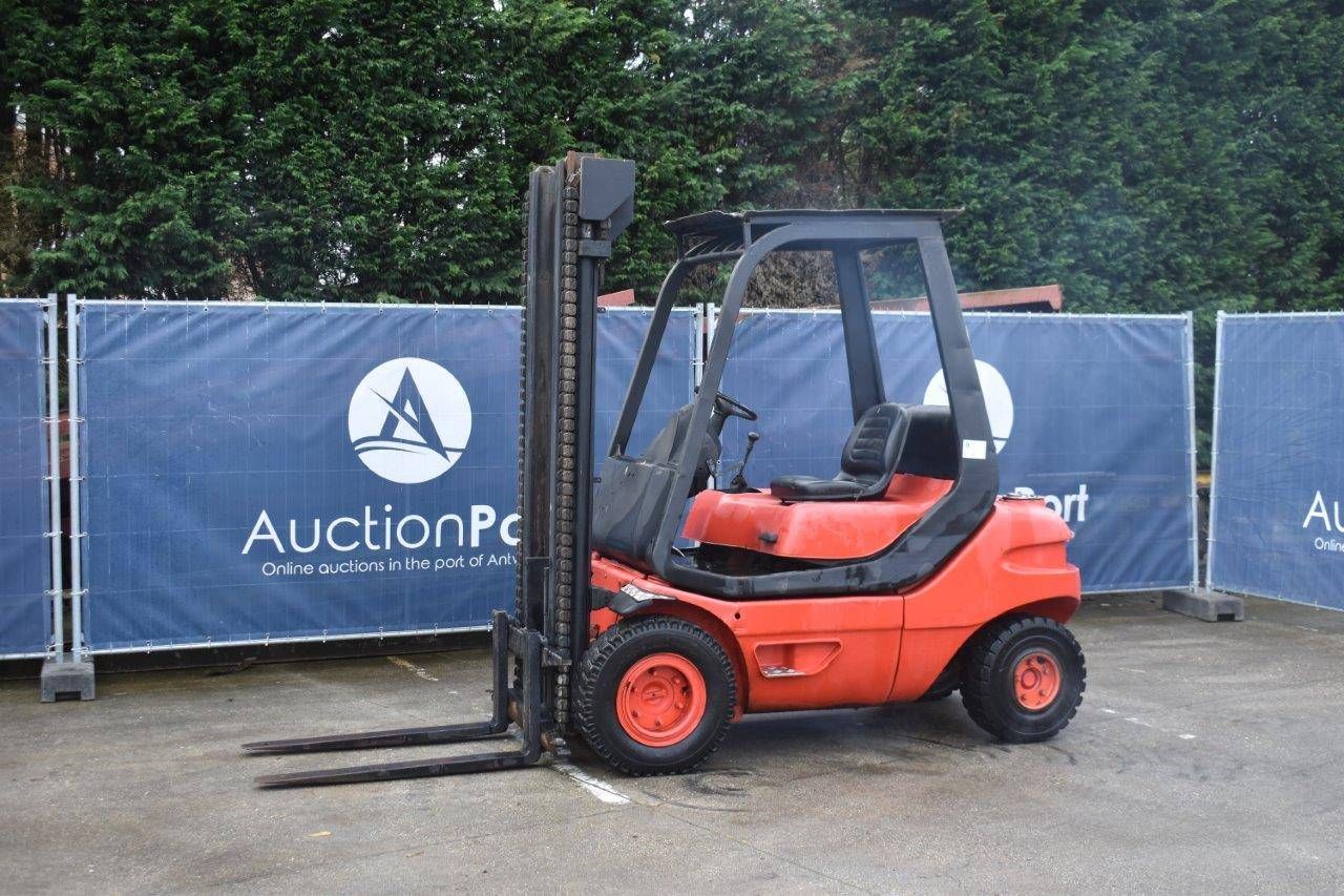 Forklift Linde Diesel 2500kg