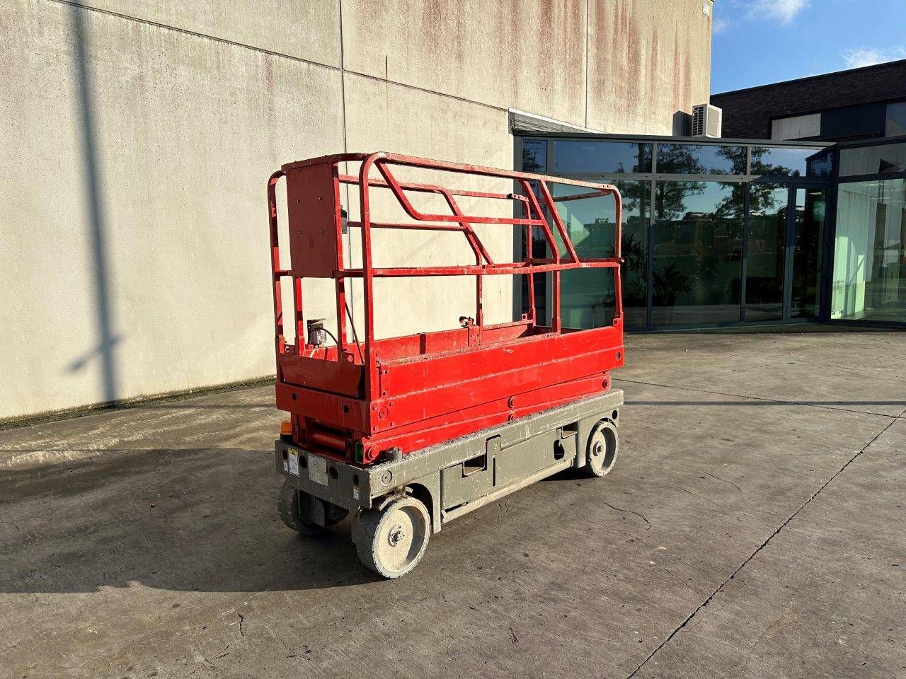 Scissor lift Haulotte Compact 8 Electric 8.25m