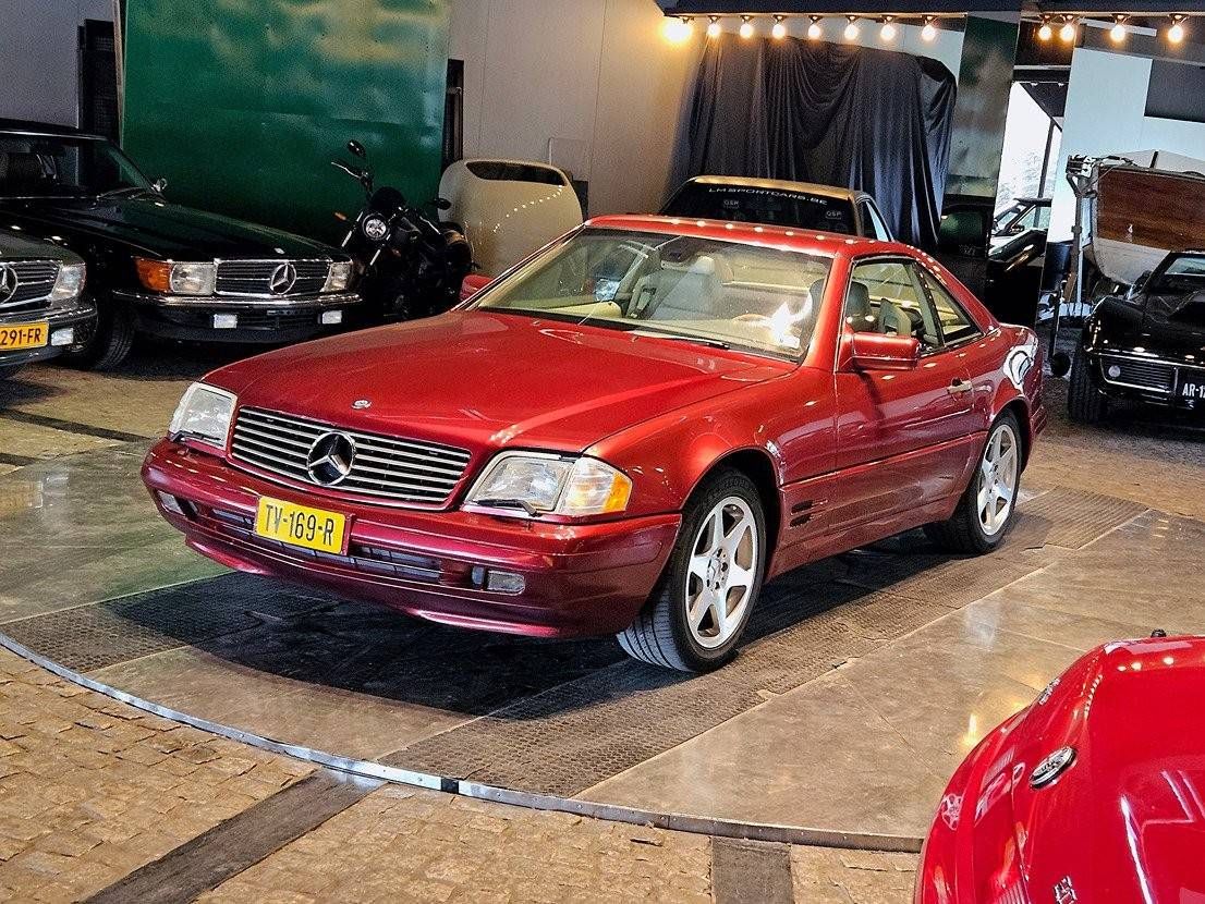 Mercedes-Benz SL 500 '40th Anniversary Roadster' (Margin)